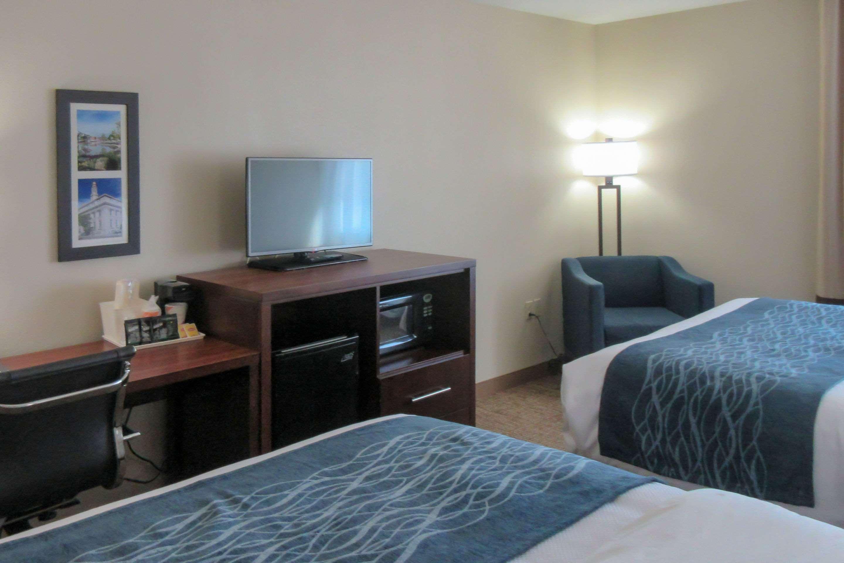 Comfort Inn & Suites Пуебло Екстериор снимка